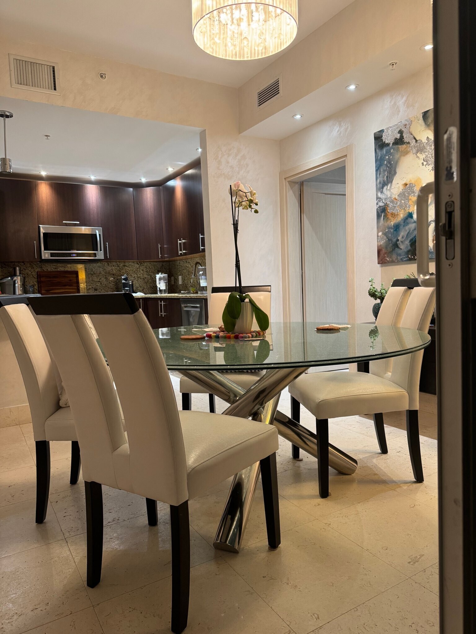 Building Photo - 1945 S Ocean Dr