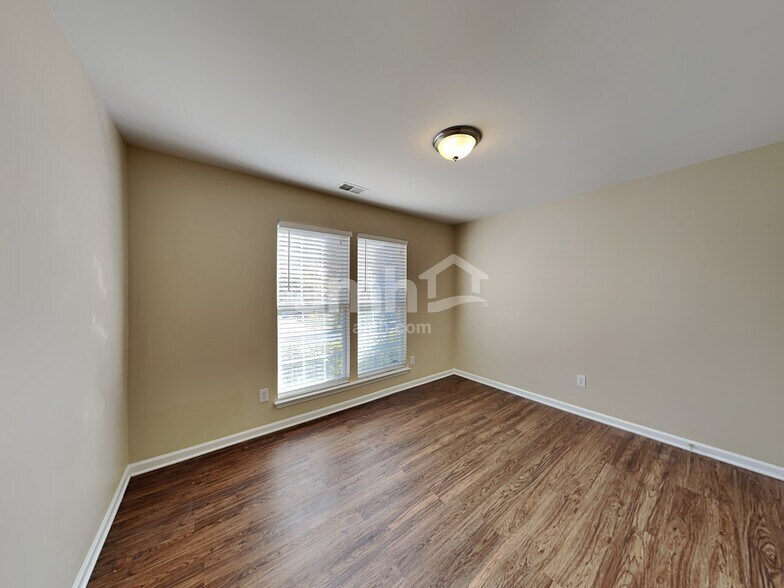 Building Photo - 13429 Honeytree Ln