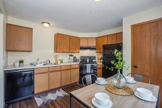 Building Photo - 3404 Wallace Ct SW