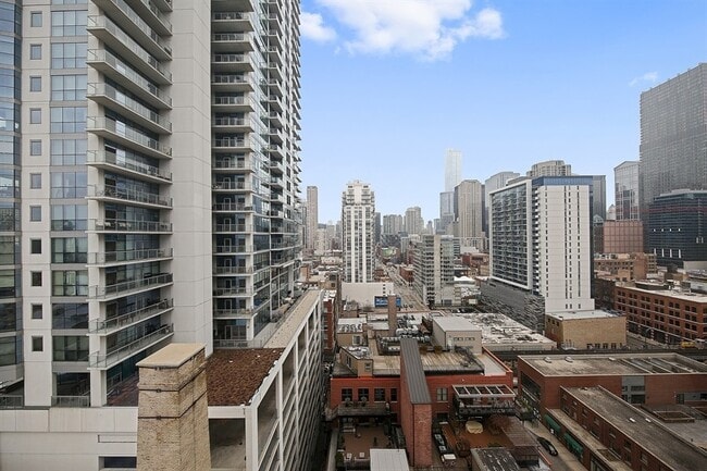 Building Photo - 330 W Grand Ave