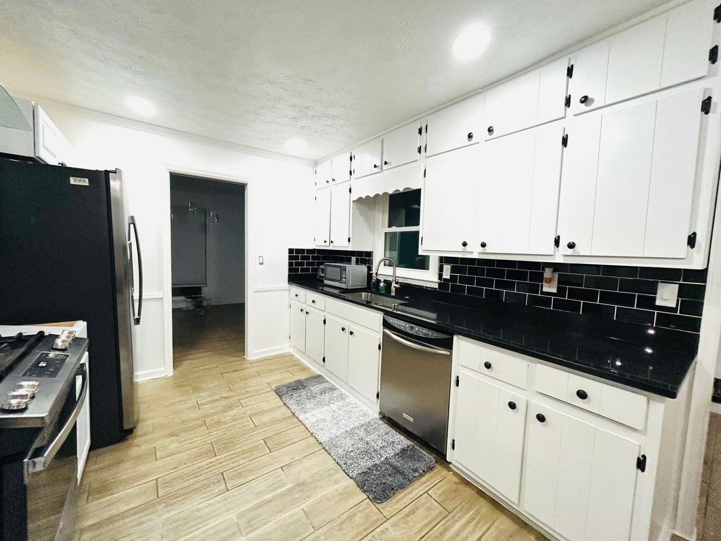 Building Photo - 2664 Abington Dr SW