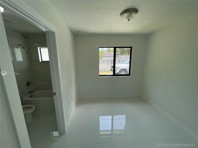 Building Photo - 298 NW 97th St