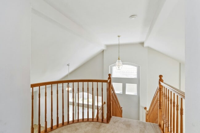 Building Photo - 2932 Prado Ln