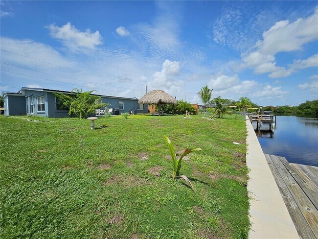 Building Photo - 4182 Gardner Dr