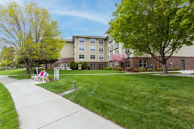 Building Photo - The Terraces at Summitview (Seniors 62+)