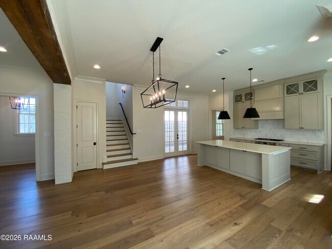 Building Photo - 2110 Belfleur St