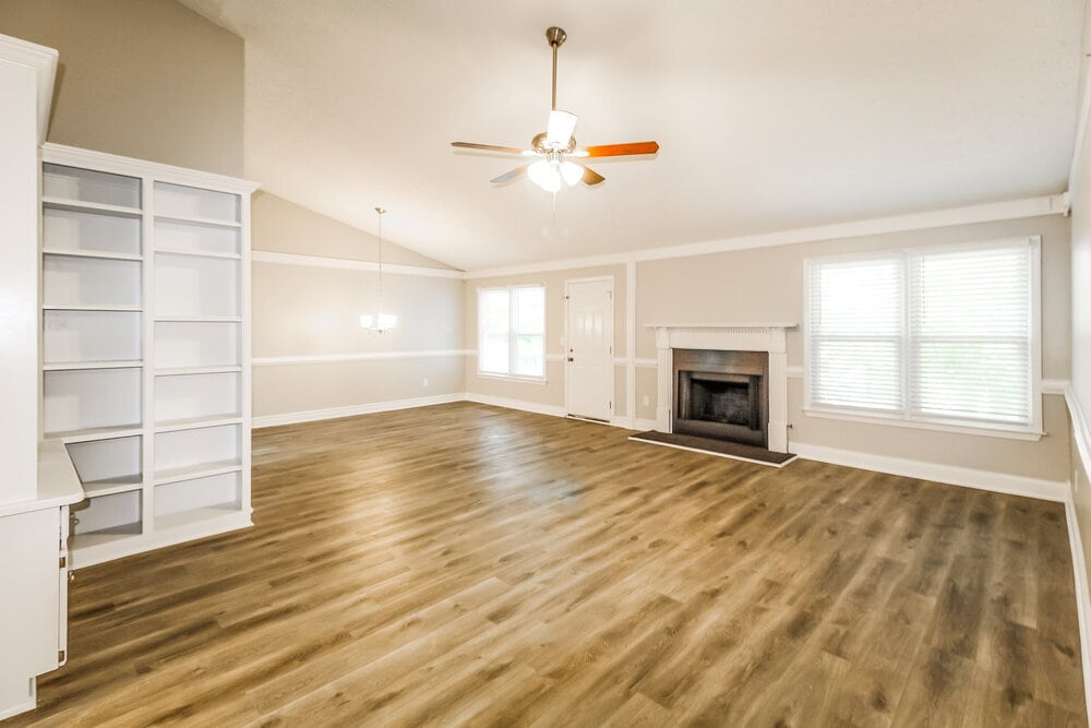Building Photo - 235 Grayland Creek Dr