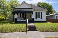 Building Photo - 1902 Harrison St