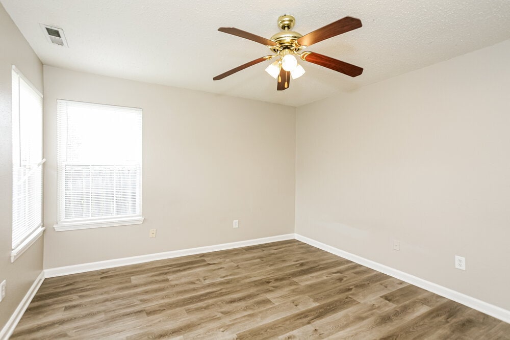 Building Photo - 9723 Centennial Ct