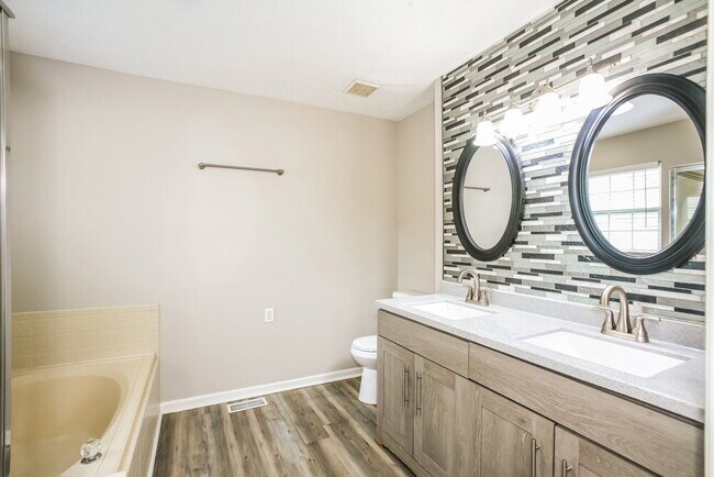 Building Photo - 7462 Carnation Ln