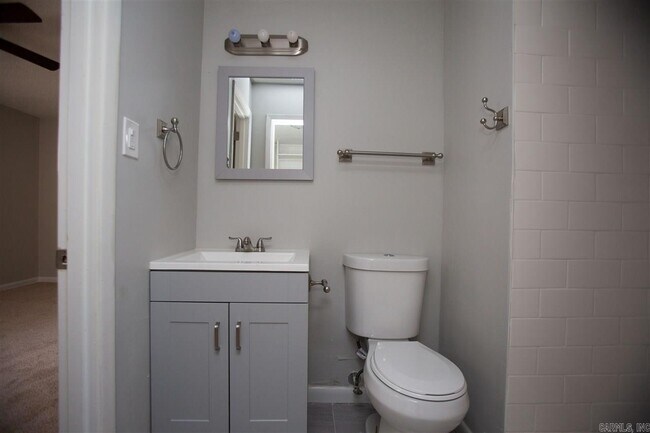 Building Photo - 5800 Hopson Dr