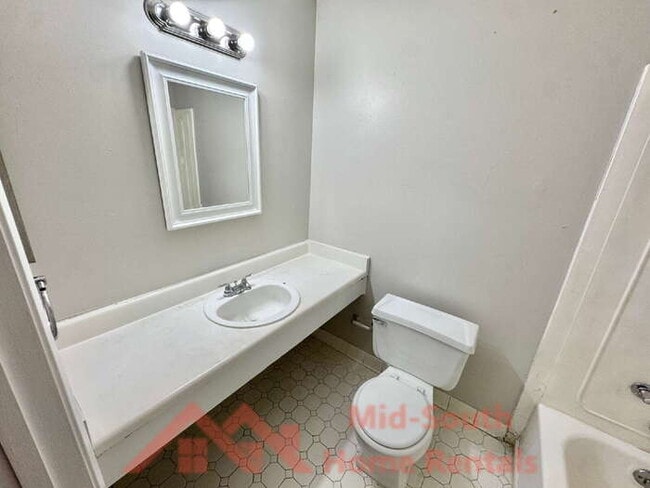 Building Photo - 4579 Buffer Dr