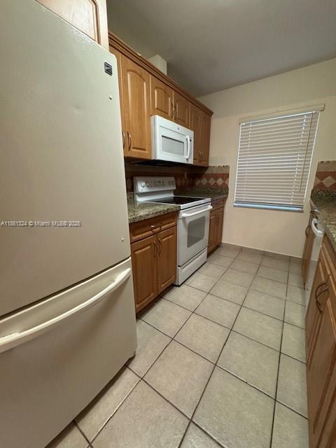 Building Photo - 5106 SW 138th Ave Cir