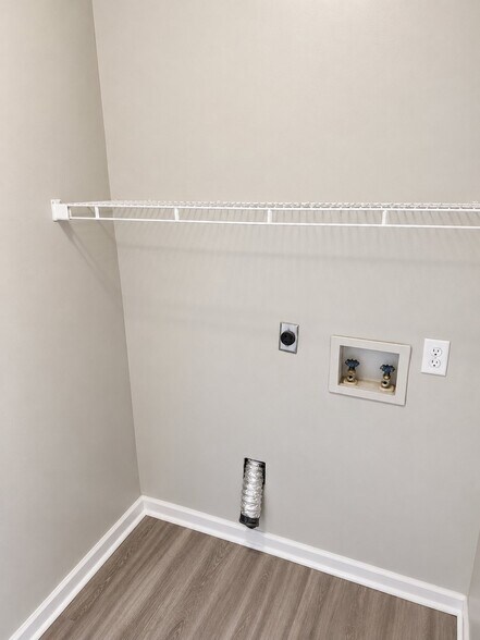 Building Photo - 306 Spangler Dr