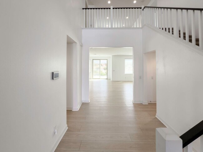 Building Photo - Newer Construction, Exquisite 4 Bedroom + ...