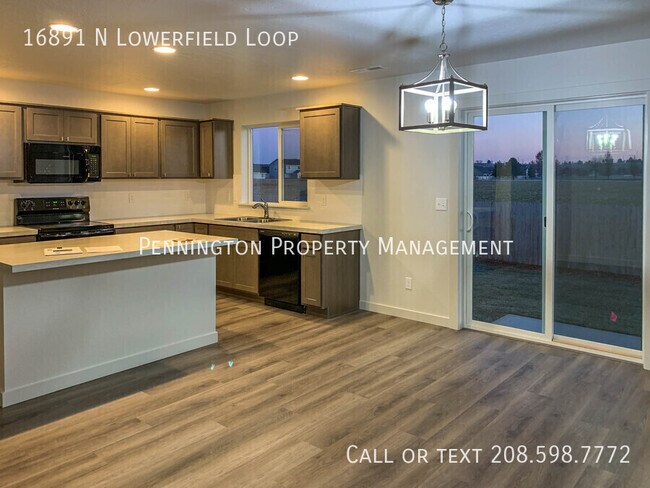 Building Photo - 16891 N Lowerfield Loop