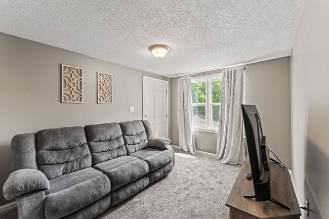 Building Photo - Furnished, short-term rental just blocks from KU Med available now!