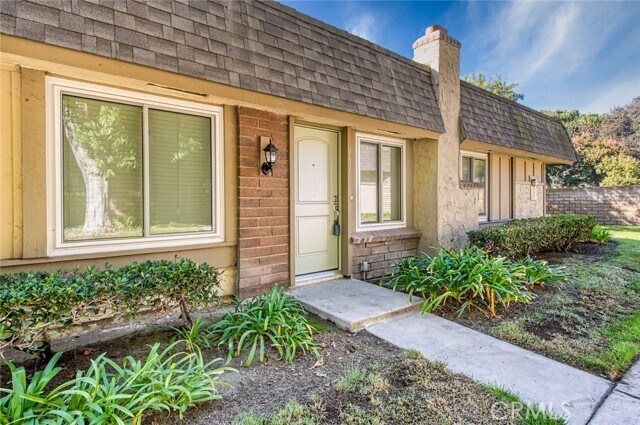 Building Photo - 961 S Mintwood Ln