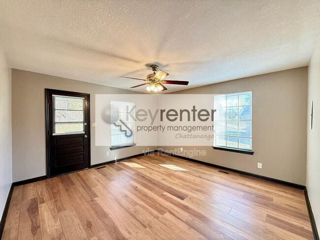 Building Photo - 3806 Kellys Ferry Rd