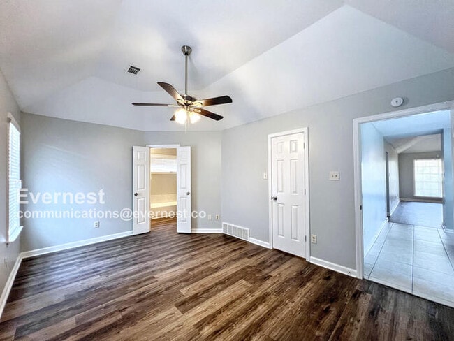 Building Photo - 7364 Appling Ridge Dr