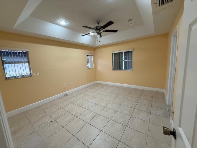 Building Photo - 8899 SW 220th Ln