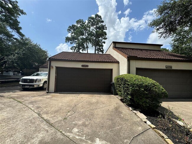 Building Photo - 20309 Sunny Shores Dr