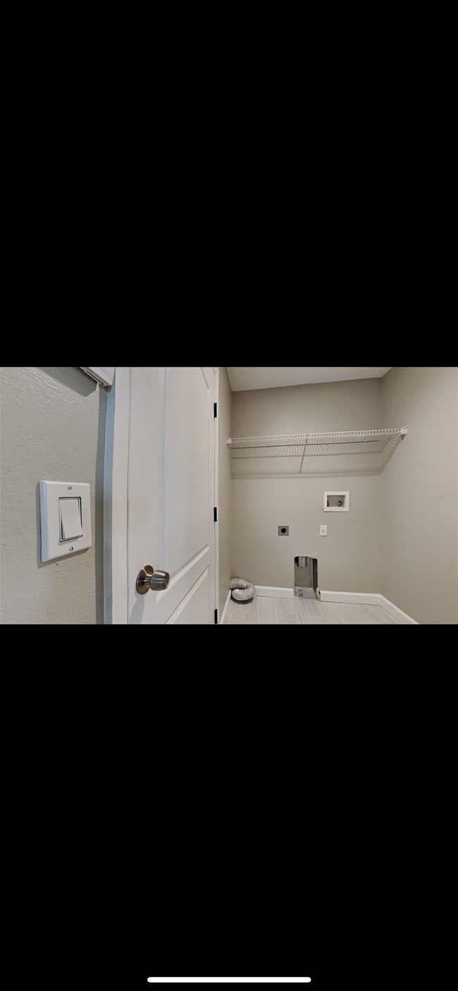 Building Photo - 30831 Midtown Ct