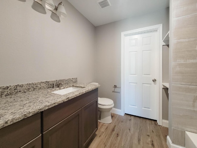 Building Photo - 7206 Shallowater