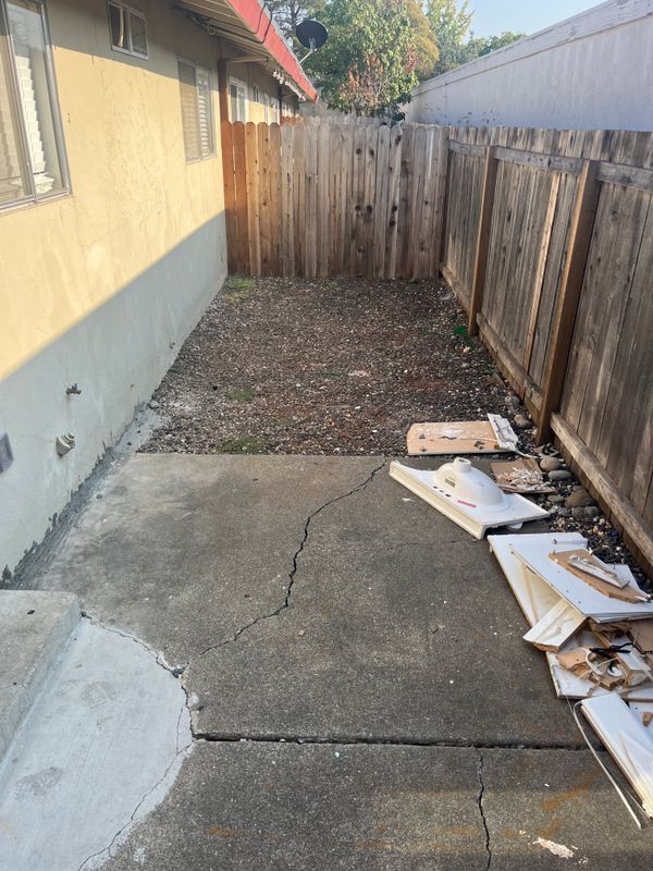 Building Photo - 1521 Camden Ct