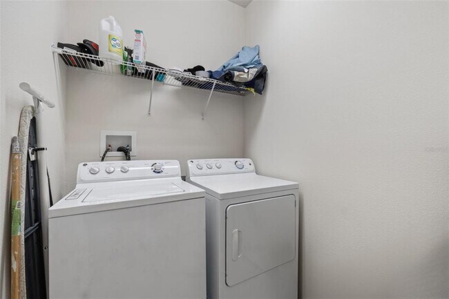 Building Photo - 2621 Glenrock Ct