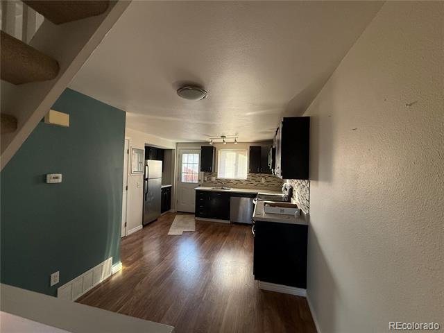 Building Photo - 5816 S Pearl St