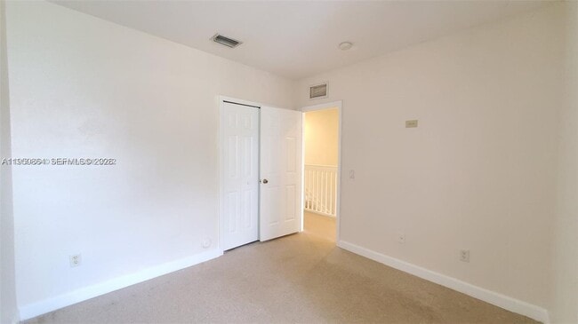 Building Photo - 3976 SW 157th Ave