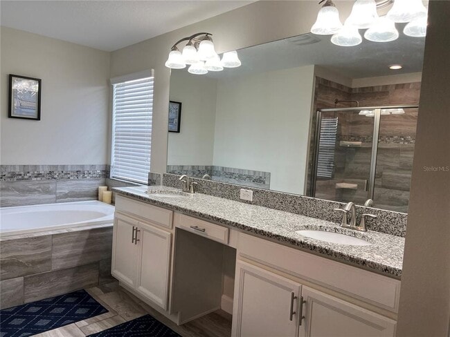 Building Photo - 4715 Sleepy Hollow Dr
