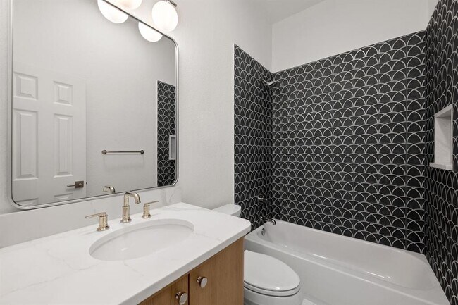 Building Photo - 1520 Ben Crenshaw Way