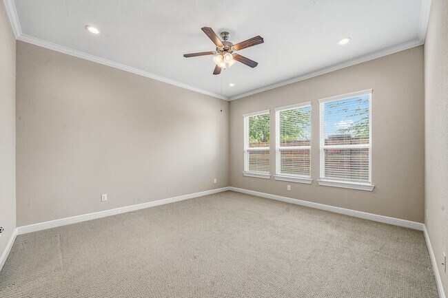 Building Photo - 9908 Prairie House Ln