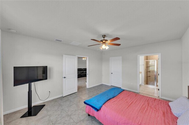 Building Photo - 18276 Turning Leaf Cir