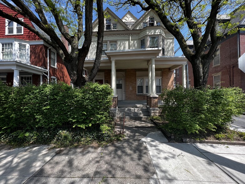 Building Photo - 1715 N 2nd St