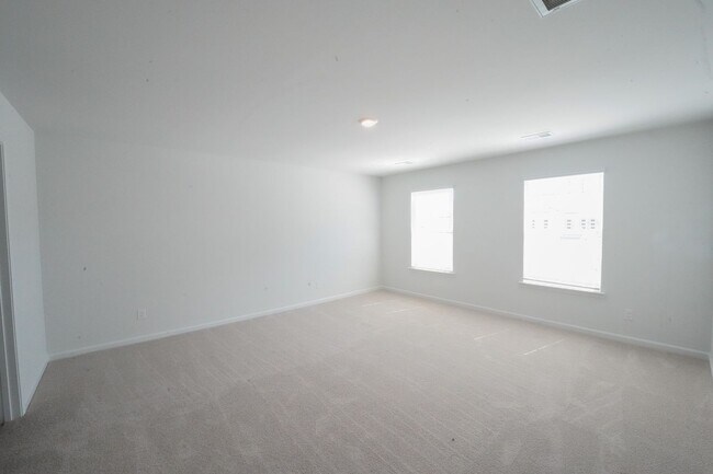 Building Photo - Available Now!