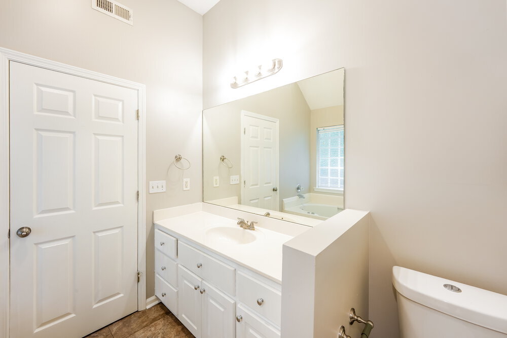 Building Photo - 8028 Rockhampton Cir