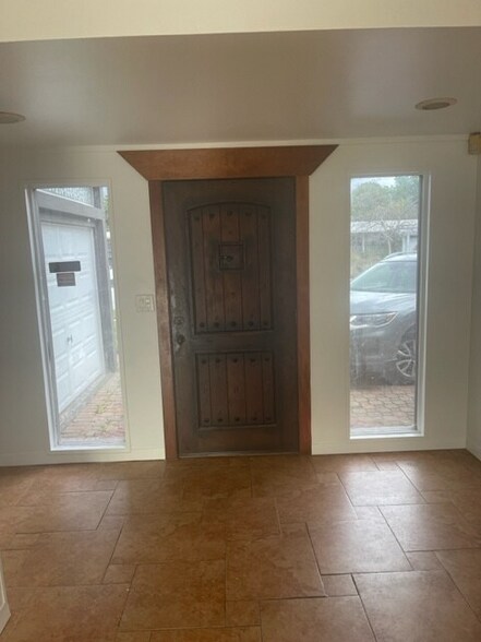 Building Photo - 19410 Blythe St