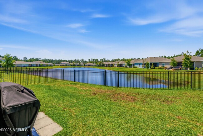 Building Photo - 75435 Sunberry Dr
