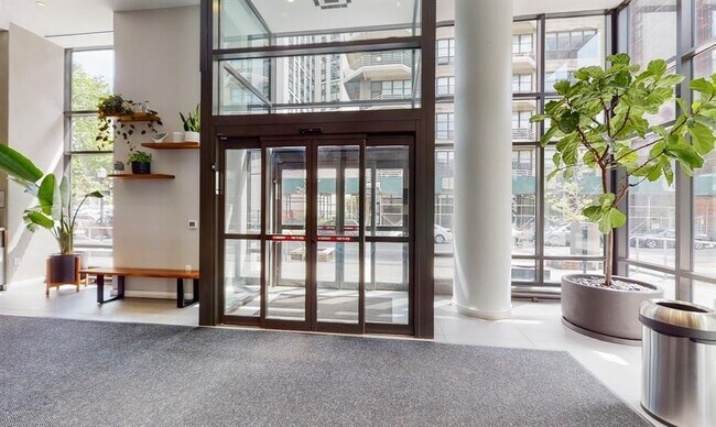 Building Photo - 10 Provost St