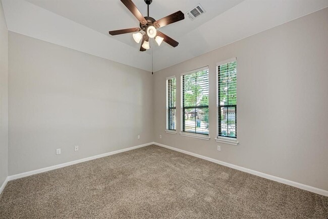 Building Photo - 108 Latitude Ln