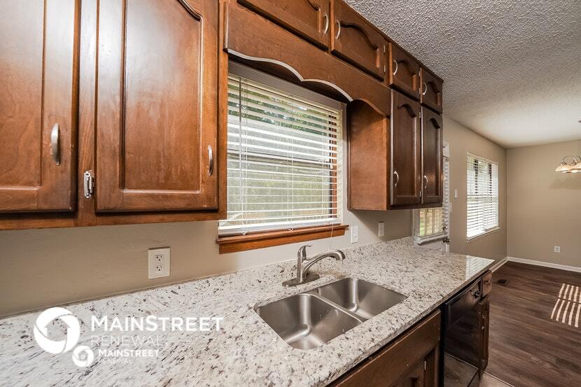 Building Photo - 2015 Palmer Ave