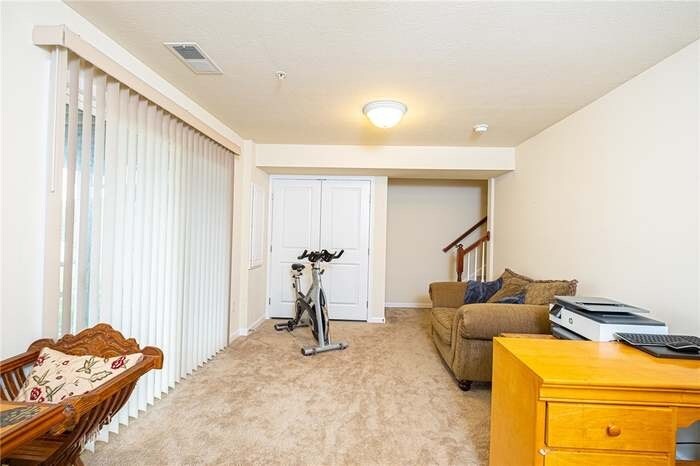 Building Photo - 1142 Bayberry Dr