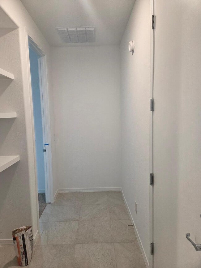 Building Photo - 22457 E Watford Dr