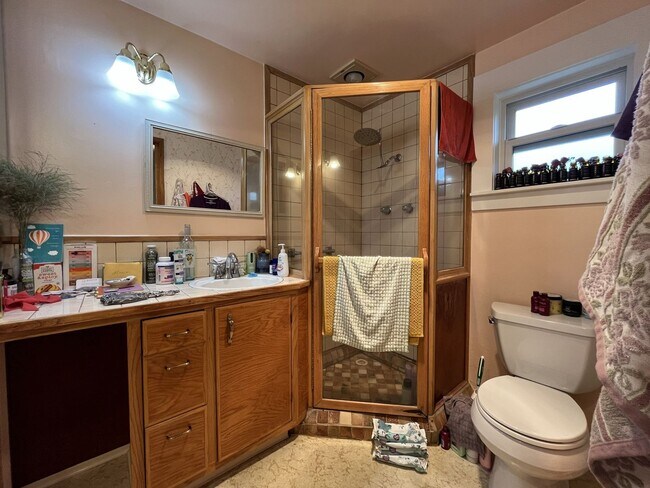 Building Photo - Charming Cottage Home with Timeless Character, Hardwood Floors, Flexible Living Spaces, and Expan...