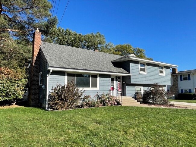 Building Photo - 524 Winston Dr