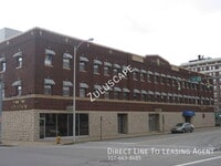 Building Photo - 101 SE 2nd St