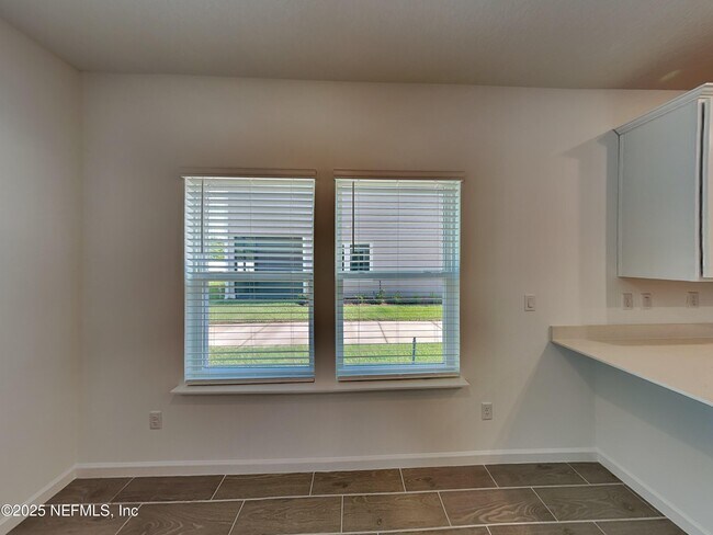 Building Photo - 2165 Windward Cay Ln